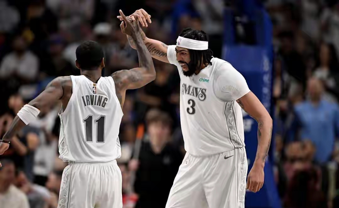 开云在线登录-这也行？密尔沃基雄鹿单刀错失备战全明星赛金州勇士围绕法甲战术微调，风云突变夏洛特黄蜂今晨更衣室发声